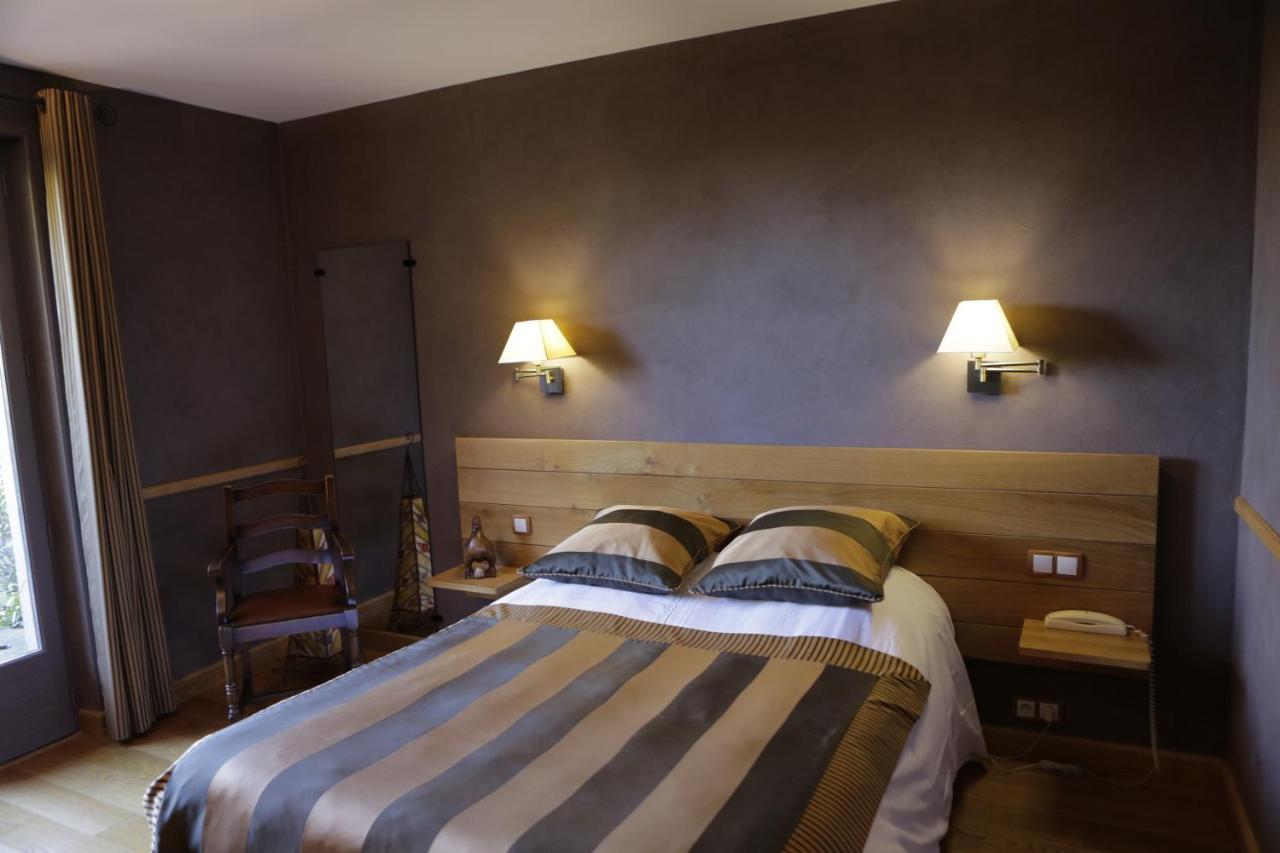 Logis Auberge Du Barrez Mur-de-Barrez Exteriér fotografie
